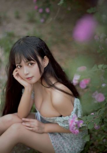 坐在联谊会角落的他是个肉食系_1080P全集免费播放